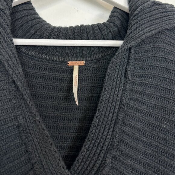FREE PEOPLE Marlie Pullover in Black Size Medium - Picture 6 of 9